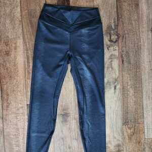 ZYIA Black Shimmer Capri Leggings